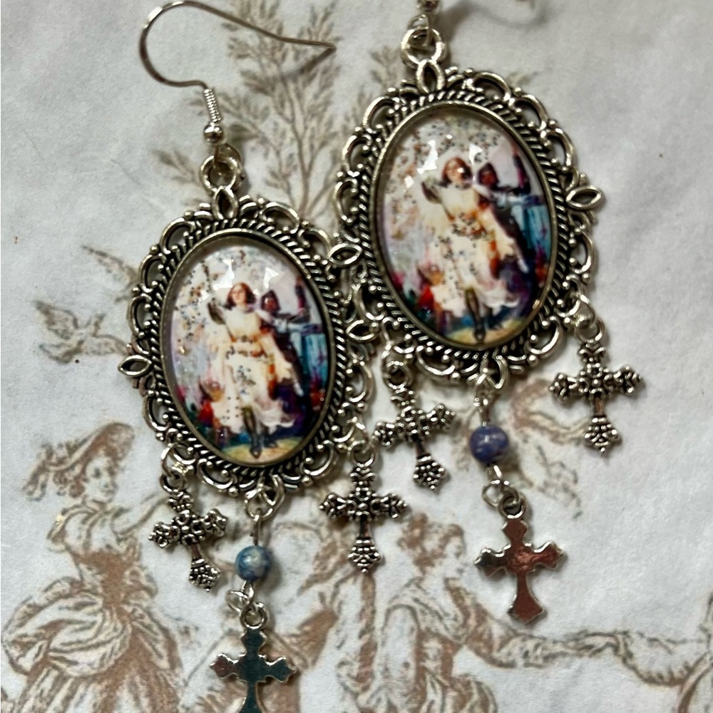 Joan of Arc Vintage Style Earrings Art Cameo Earrings - Picture 5 of 17